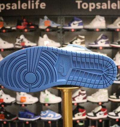 Fragment Design x Travis Scott x Air Jordan 1 Retro High 'Military Blue'