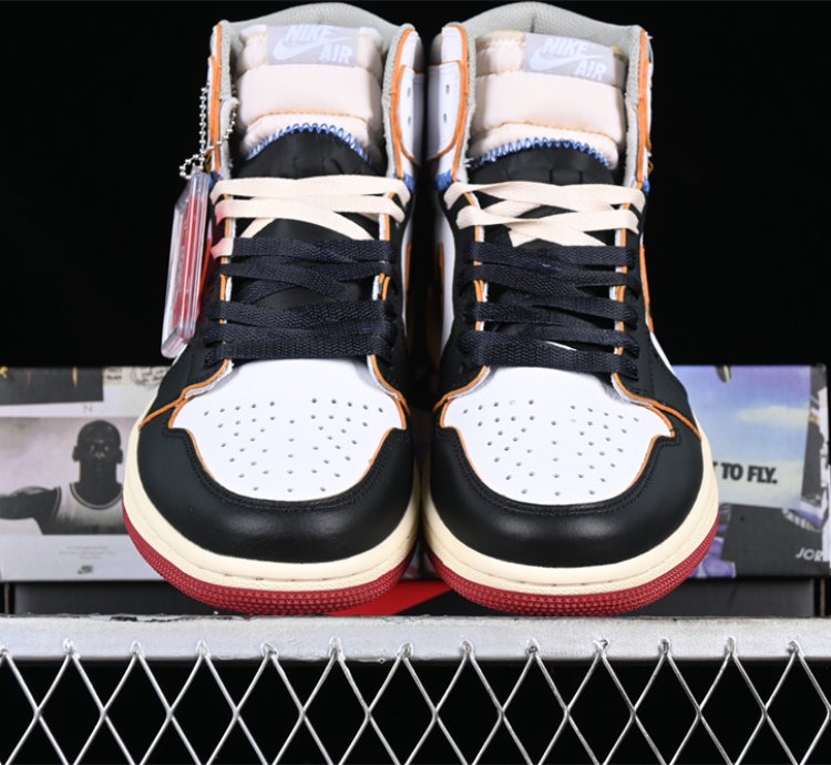 AJ1 Retro High Union Los Angeles Black Toe