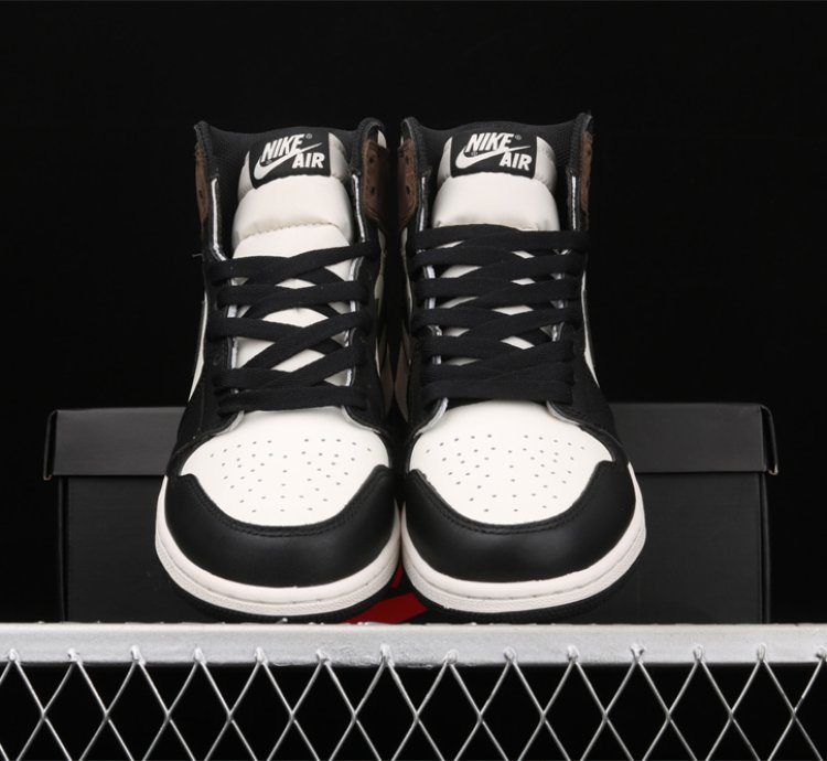 Dark Mocha AJ1
