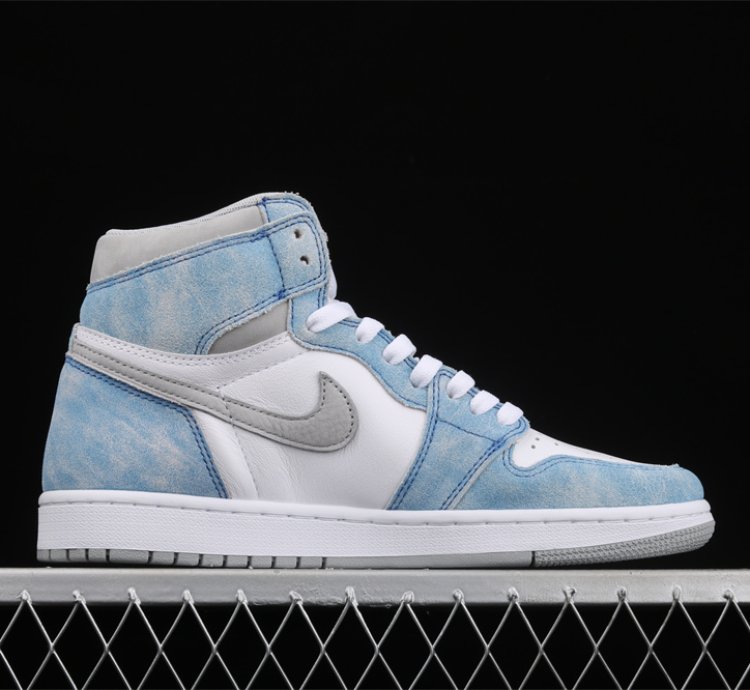 Hyper Royal AJ1