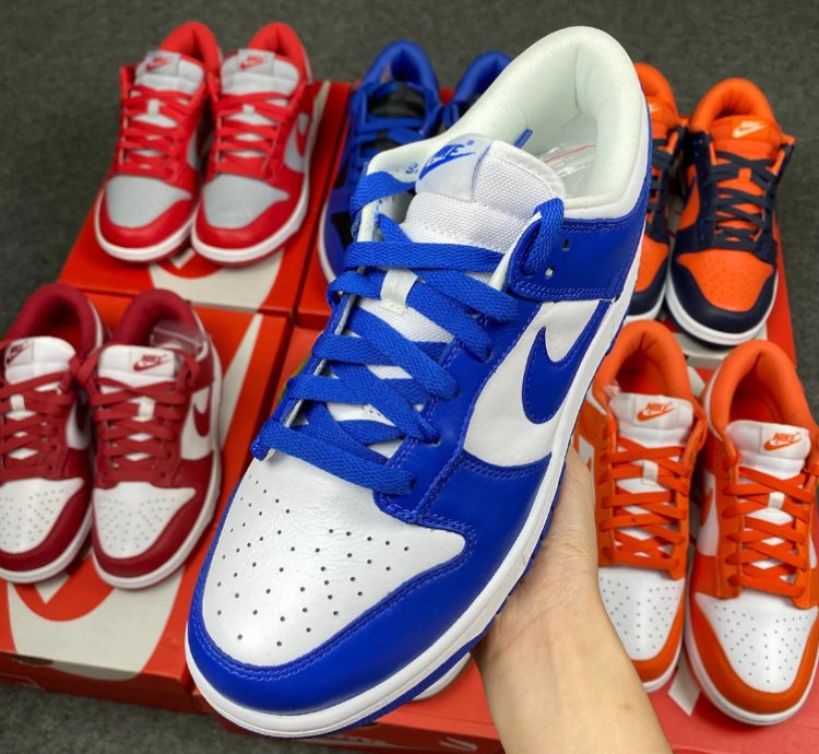 Nike Dunk Low SP Kentucky