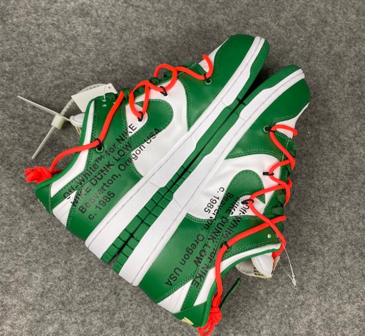 Nike Dunk Low Off-White Pine Green
