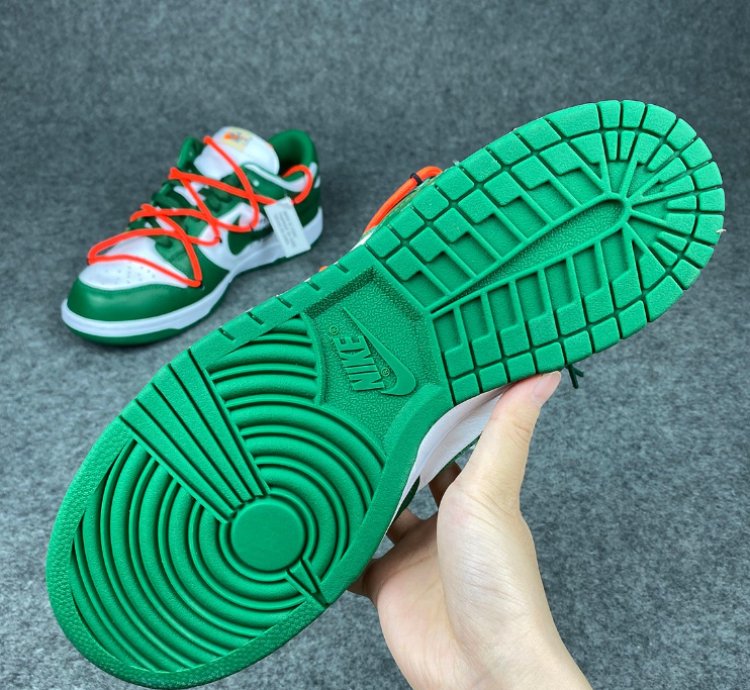 Nike Dunk Low Off-White Pine Green