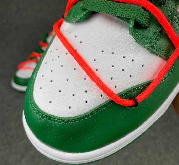 Nike Dunk Low Off-White Pine Green