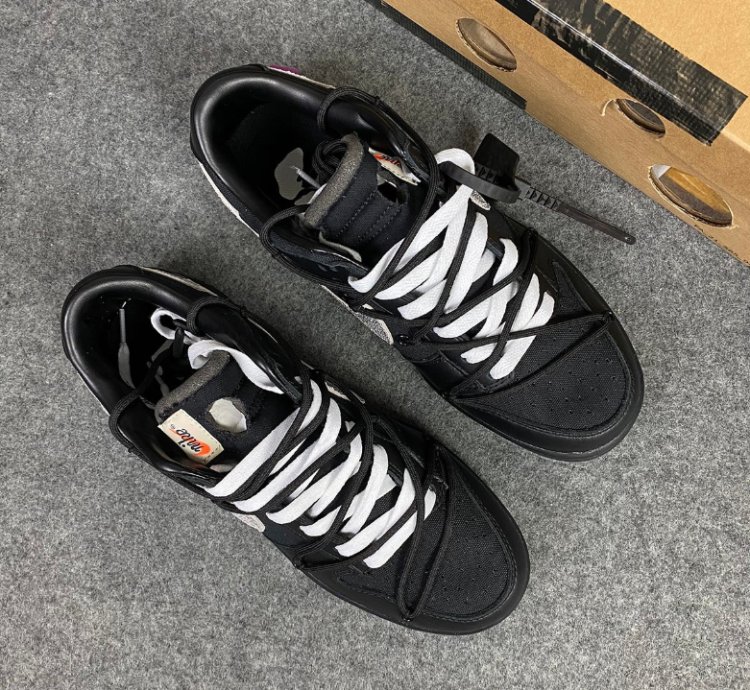 Nike Dunk Low Off-White Lot 50