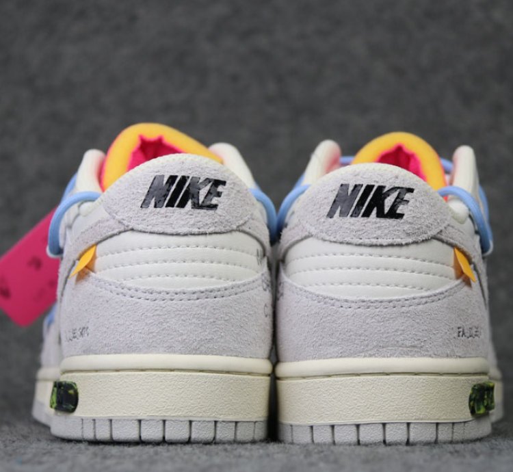 Nike Dunk Low Off-White Lot 38