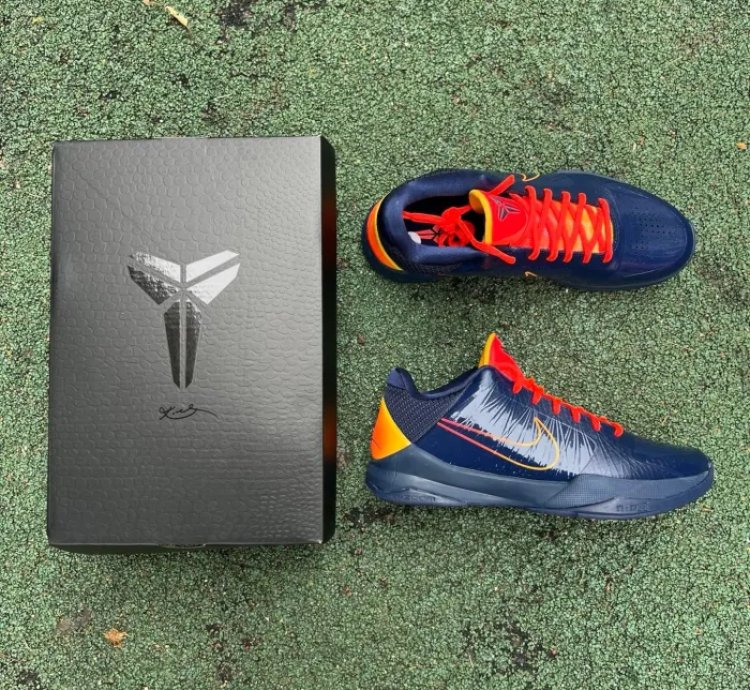 Caitlin Clark x Nike Kobe 5 Protro Indiana Fever