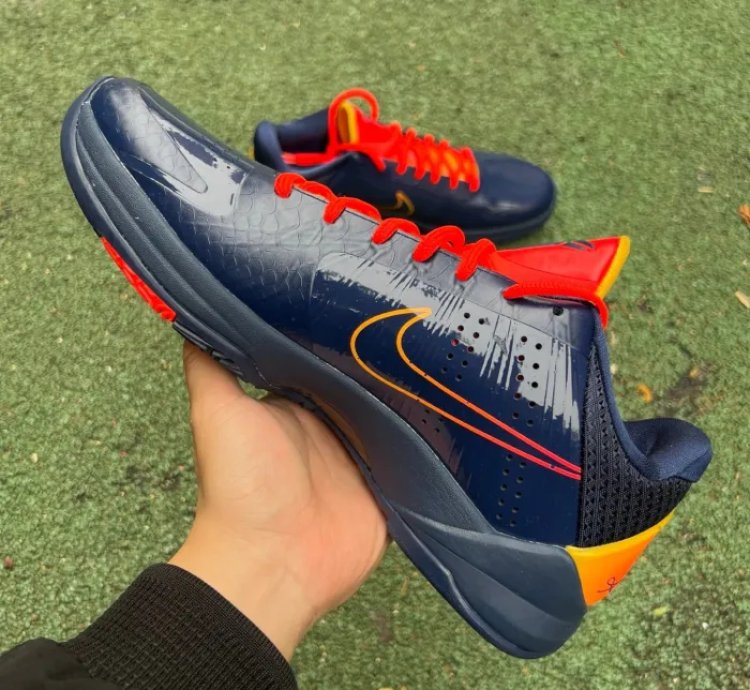 Caitlin Clark x Nike Kobe 5 Protro Indiana Fever