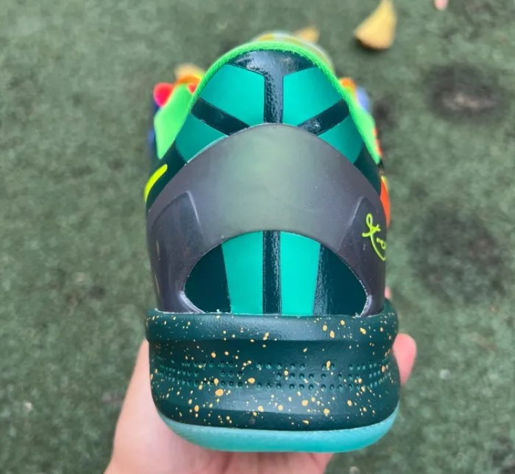 Nike Kobe 8 Protro What The