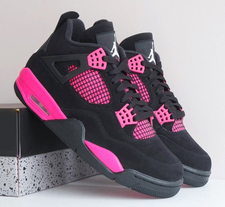 Jordan 4 ' Pink Thunder ' Sport Sneaker