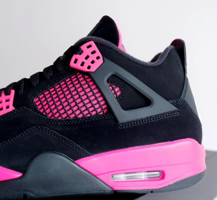 Jordan 4 ' Pink Thunder ' Sport Sneaker