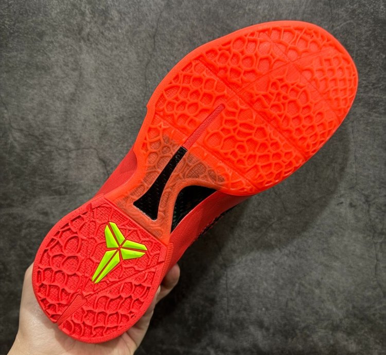 NK Zoom KOBE 6 Protro FV4921-600