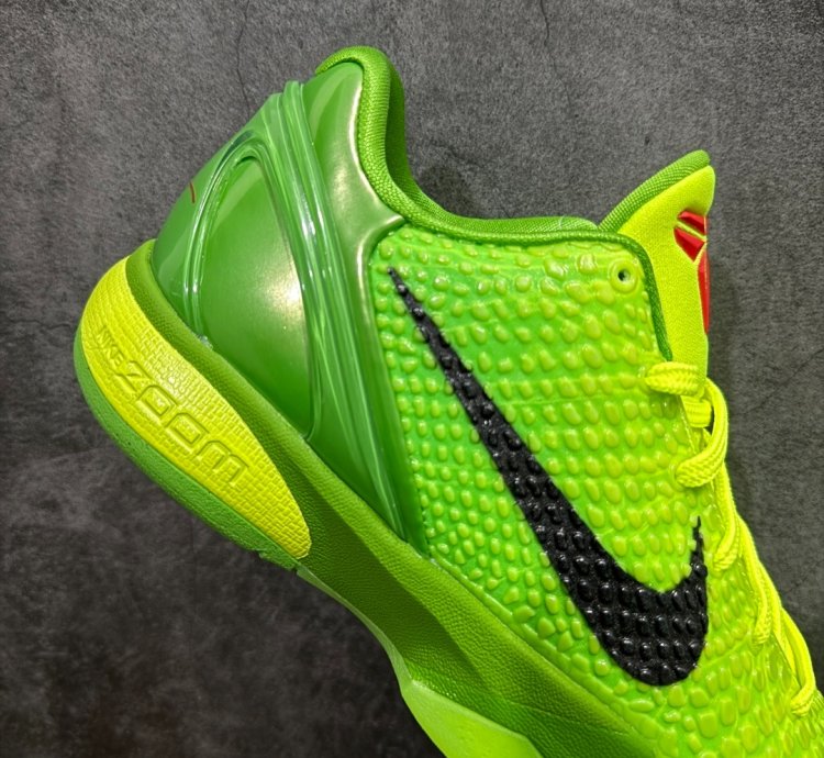 NK Zoom KOBE 6 Protro CW2190-300