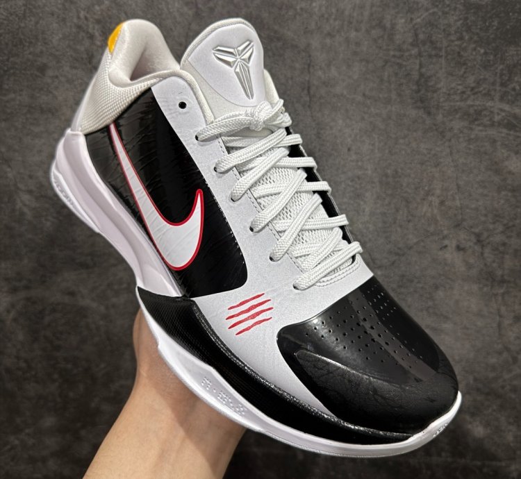 NK Zoom Kobe ZK5 ”Bruce Lee” CD4991-101