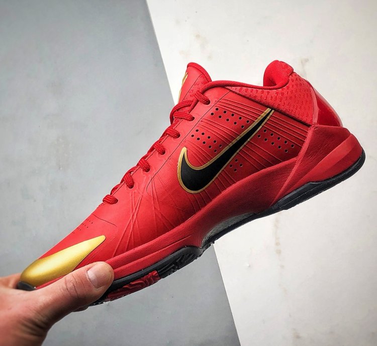 NK Zoom Kobe 5 Protro ”Year of the Mamba” HF5182-600