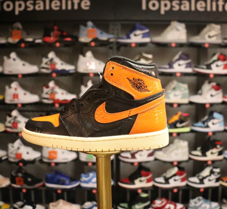 Nike Air Jordan 1 Retro High Shattered Backboard 3.0