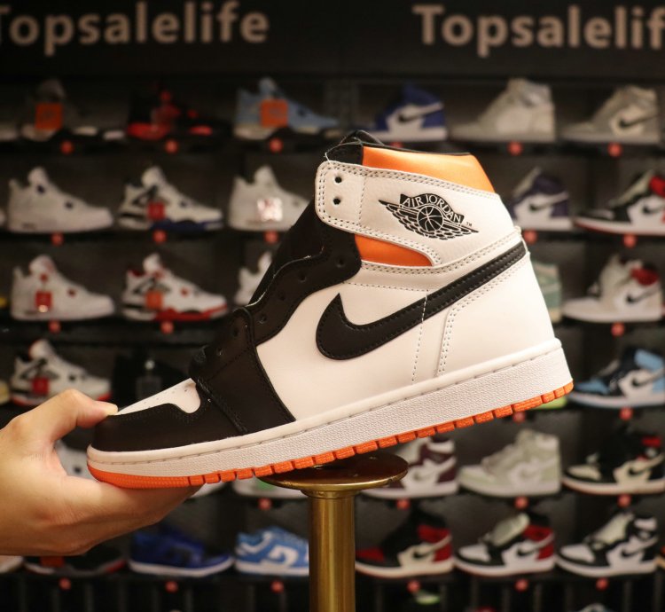 Nike Air Jordan 1 Retro High OG 'Electro Orange' 555088-180