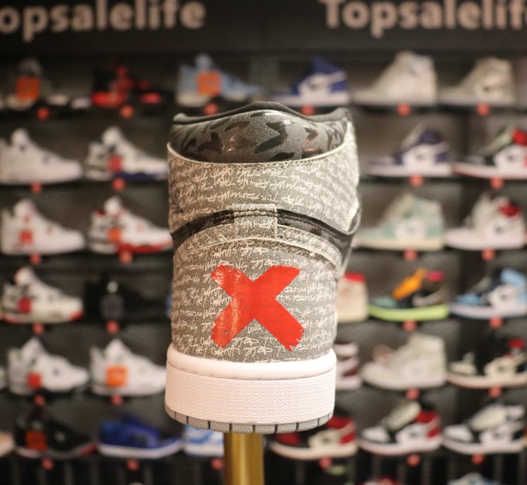 Air Jordan 1 High OG 'Rebellionaire' 555088-036