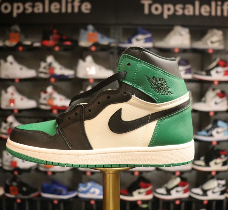 Air Jordan 1 Retro High OG 'Pine Green' 555088-302
