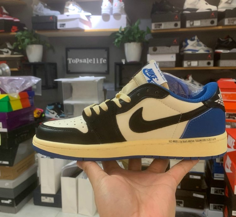 Fragment Design x Travis Scott x Air Jordan 1 Retro Low 'Military Blue' DM7866-140