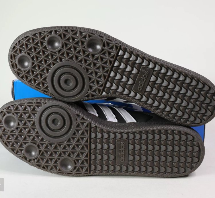 adidas IRAK Samba Black Gum - GX4041