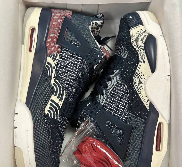 Jordan 4 Retro SE Sashiko CW0898-400