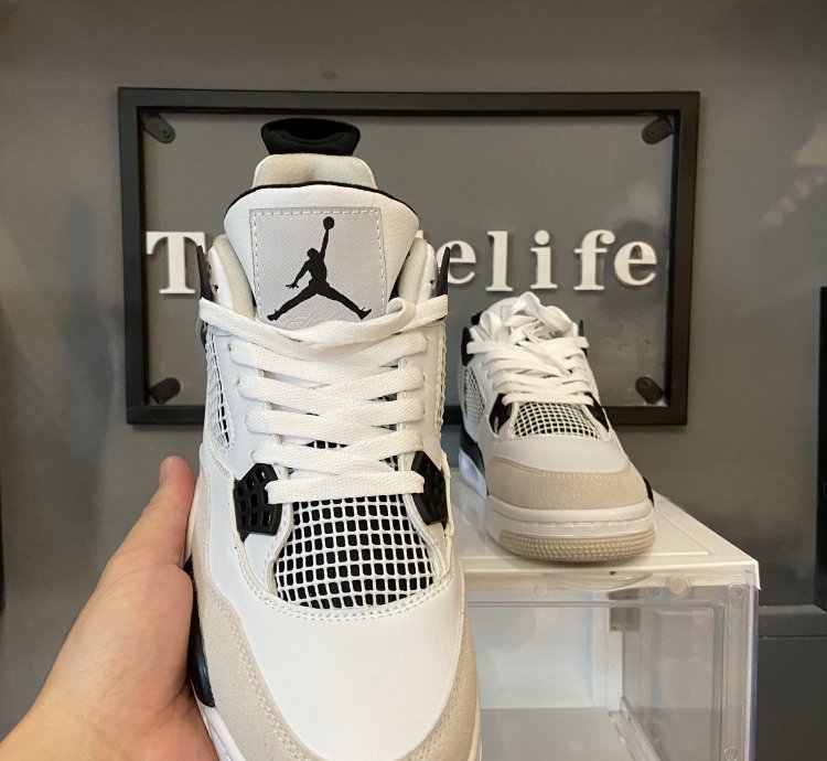 Jordan 4 Retro Military Black DH6927-111