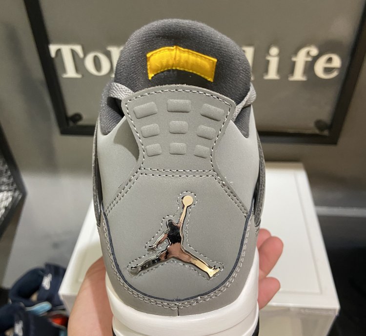 Jordan 4 Retro Cool Grey (2019) 308497-007