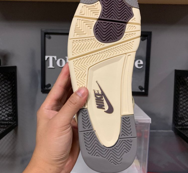 Air Jordan 4 x A Ma Maniere DH6927-068