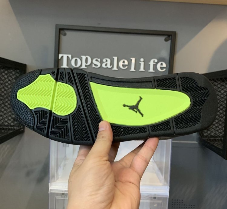 Jordan 4 Retro SE 95 Neon CT5342-007
