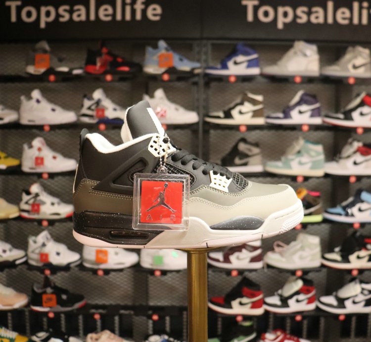 Jordan 4 Retro Fear Pack 626969-030