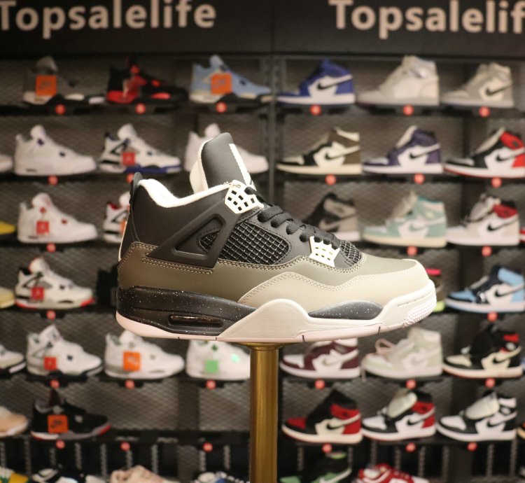 Jordan 4 Retro Fear Pack 626969-030
