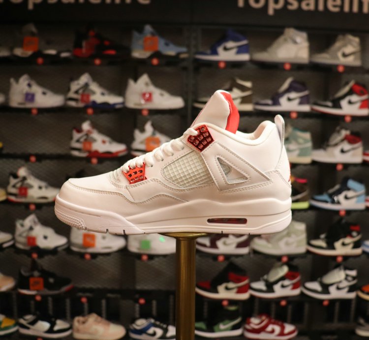 Jordan 4 Retro Metallic Red CT8527-112