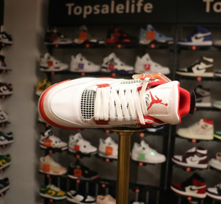 Jordan 4 Retro Fire Red (2020) DC7770-160