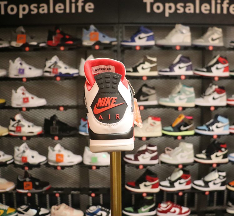 Jordan 4 Retro Fire Red (2020) DC7770-160