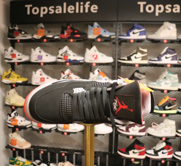 Jordan 4 Retro Bred (2019) (GS) 408452-060