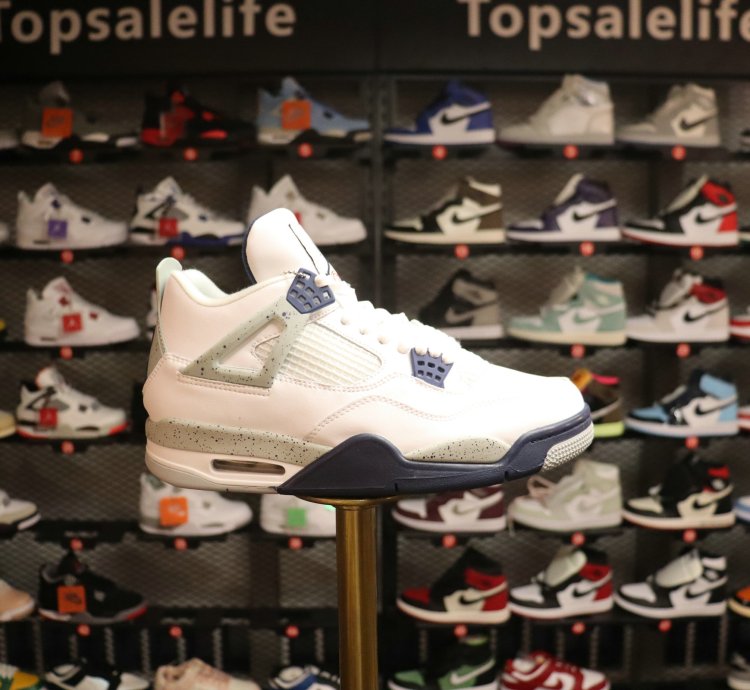 Jordan 4 Retro Midnight Navy DH6927-140