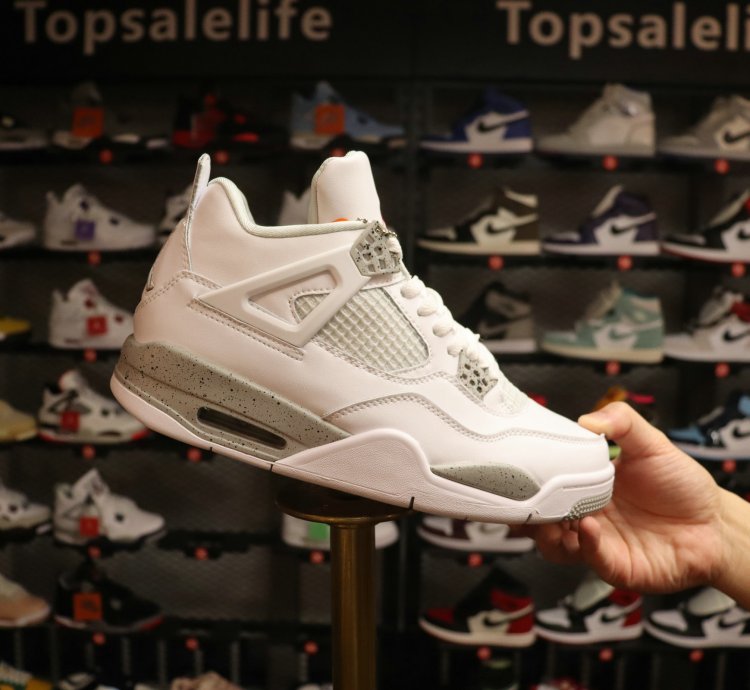Jordan 4 Retro White Oreo (2021) CT8527-100