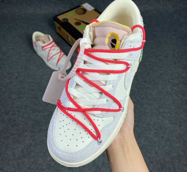 Nike Dunk Low Off-White Lot 33