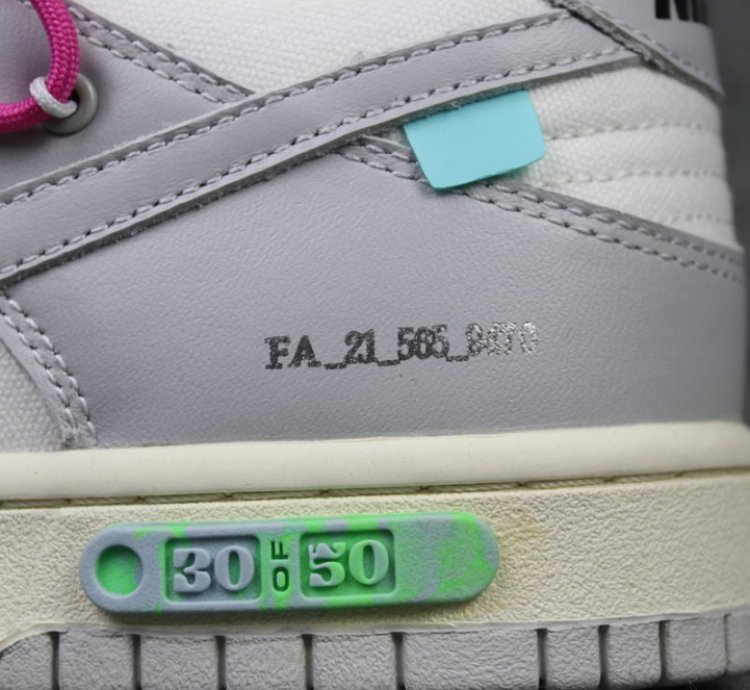 Nike Dunk Low Off-White Lot 30