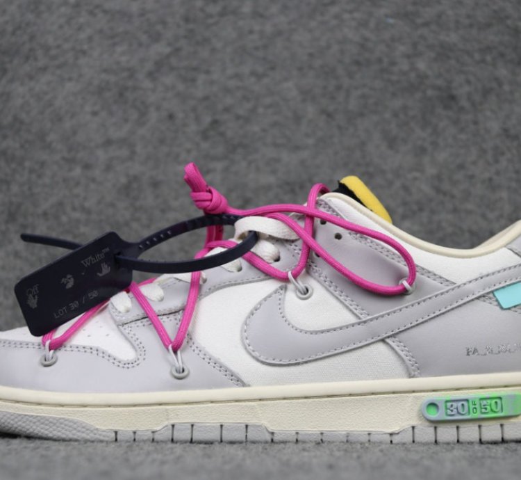 Nike Dunk Low Off-White Lot 30