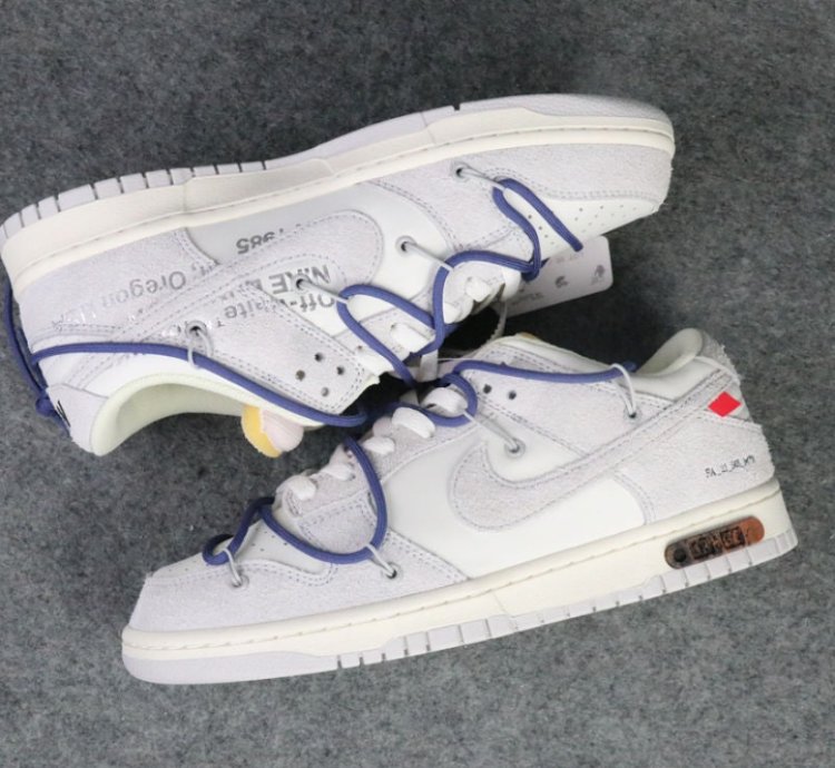 Nike Dunk Low Off-White Lot 18