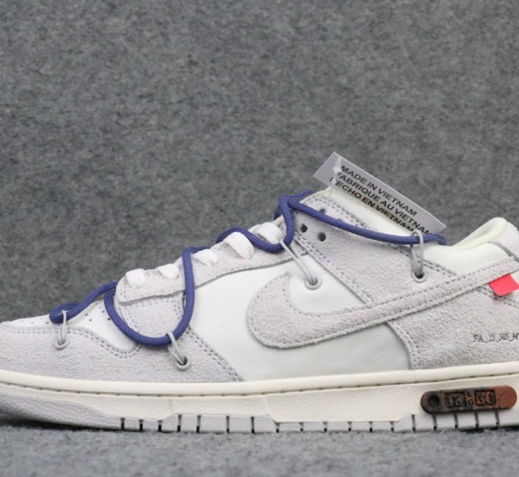 Nike Dunk Low Off-White Lot 18
