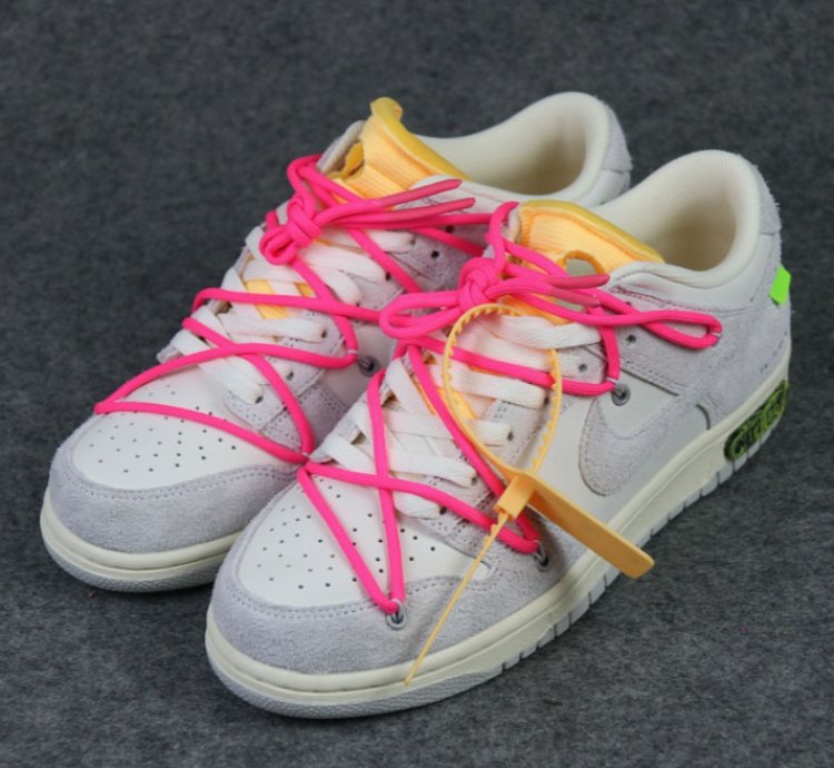 Nike Dunk Low Off-White Lot 17