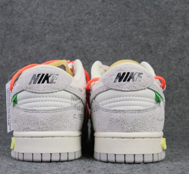 Nike Dunk Low Off-White Lot 11