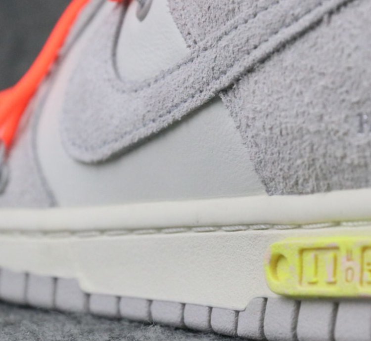 Nike Dunk Low Off-White Lot 11