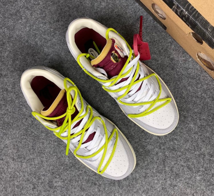 Nike Dunk Low Off-White Lot 8