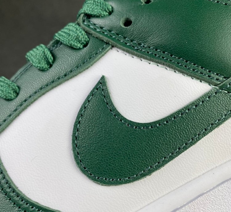 Nike Dunk Low Michigan State