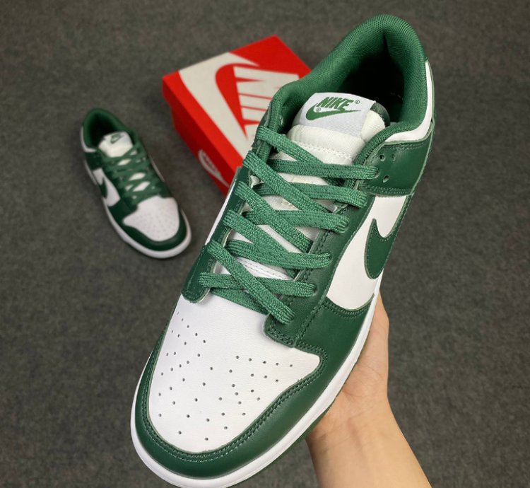 Nike Dunk Low Michigan State