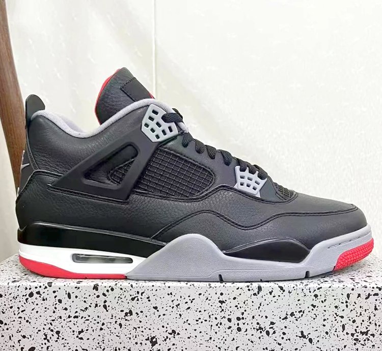Nike Air Jordan 4 Retro “ Bred Reimagined " 2024